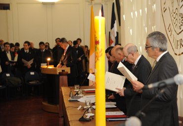 Rector Claudio Elórtegui: “nuestra Universidad cuenta con sólidas bases institucionales para proyectarse en el tiempo” - Foto 2