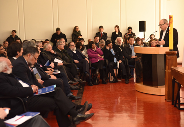 Rector en Claustro Pleno 2018: “La preocupación por las personas y su dignidad debe estar en el centro de nuestra gestión” - Foto 3