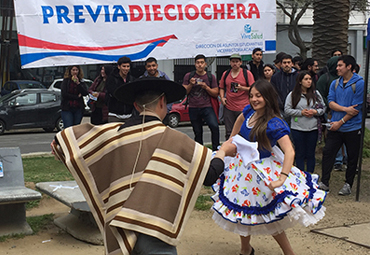 Más de tres mil estudiantes vivieron una PREVIA DIECIOCHERA en la PUCV