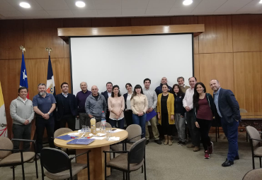 Personal de la DGAEA participa de espacio de conversación “La PUCV Piensa Chile”