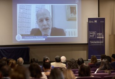 Magíster en Banca y Mercados Financieros realiza ceremonia de graduación en formato presencial para su segunda cohorte - Foto 3