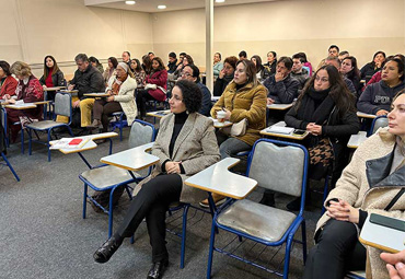 Exitoso curso de ceremonial y protocolo fortalece habilidades institucionales en la PUCV