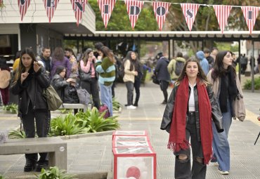 Completo programa de bienvenida para las y los nuevos estudiantes