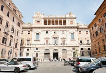 PUCV inaugurará muestra en Roma para destacar el vínculo entre la Santa Sede y nuestro país