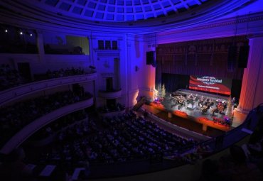 Católica de Valparaíso brindó a la comunidad un emotivo Concierto de Navidad