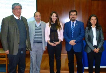 Javiera Toledo recibe grado de Magíster