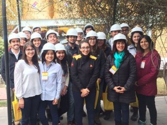 Estudiantes de Química Industrial realizan visita técnica