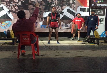 Equipo de la Escuela de Educación Física participará en campeonato mundial de Powerlifting