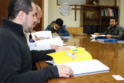 Presentan cuaderno de laboratorio para investigadores en la Facultad de Ingeniería de la PUCV