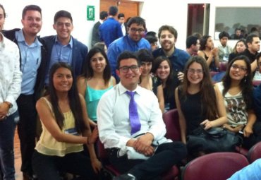 Estudiantes participan en X Encuentro de Estudiantes de Pedagogía en Ciencias Naturales