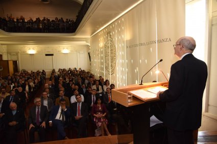 Nuestros académicos reciben distinción por excelencia en su labor docente