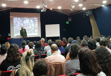 Facultad de Filosofía y Educación inauguró con éxito curso sobre el Barroco Latinoamericano