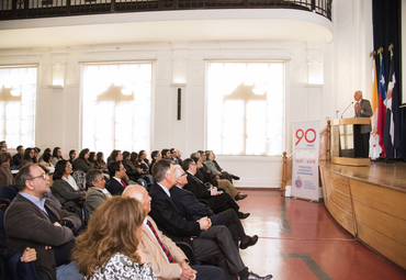 Facultad Inaugura el año Académico con ponencia de Jaime Fillol