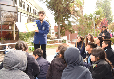 Cerca de 150 niños y niñas participaron de la Invasión Lectora organizada por la Escuela de Pedagogía PUCV