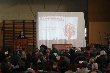 Padre Osorio y Pastoral PUCV participan en Asamblea Diocesana con Monseñor Ossandón