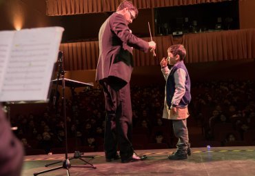 Orquesta de Cámara PUCV se presentó a teatro lleno en Concierto Educacional en Casablanca