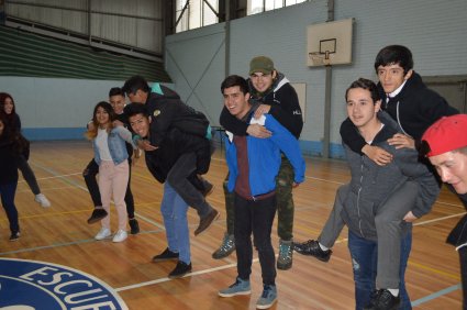 Estudiantes participan del Día Abierto PUCV