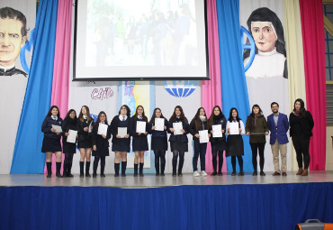 Estudiantes de práctica final del Instituto de Historia desarrollan Taller Patrimonial en Colegio María Auxiliadora