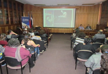 Facultad de Filosofía y Educación inauguró con éxito el Seminario de Literatura y Pensamiento Femenino