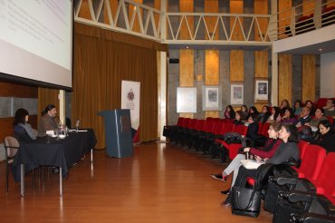 Escuela de Trabajo Social realiza coloquio sobre Violencia Sexual Infantil