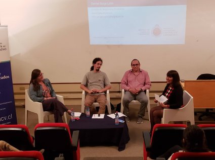 Conversatorio “Desafíos en la Investigación sobre el Microemprendimiento”