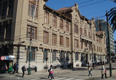 Facultad de Ciencias Económicas y Administrativas se alista para recibir a 415 nuevos estudiantes.