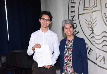 Entrega certificaciones Universidad de Cambridge