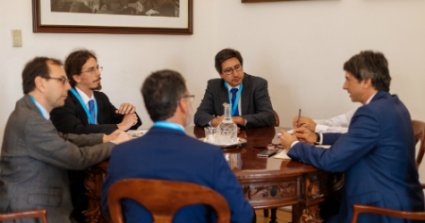 Profesor Daniel Goya participa en reunión con Ministro Andrés Couve