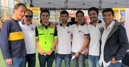 Estudiantes de “Iniciativa Empresarial”, de la Escuela de Negocios y Economía de la PUCV, gestionan celebración del Día del Hincha en aniversario 110 de Everton