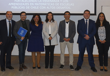 Escuela de Pedagogía participa en proyecto nacional que busca fortalecer las capacidades pedagógicas de docentes en la asignatura de Matemática