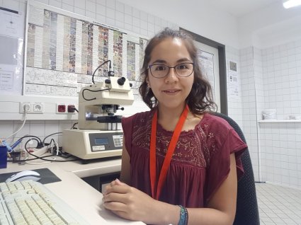 “Me parece que la Escuela de Ingeniería Química de la PUCV está muy bien conectada con la industria, con muchas oportunidades de acercamiento a ella, mediante prácticas profesionales, tesis y estudios adicionales”