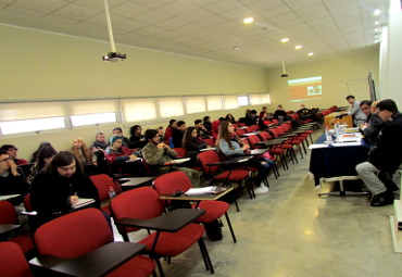 Instituto de Historia conmemoró los 100 años del Tratado de Versalles