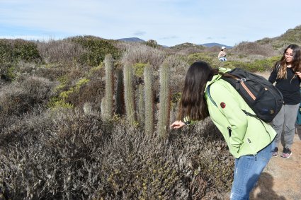 Estudiantes de primer año realizan salida a terreno a Bioparque Puquén en Los Molles