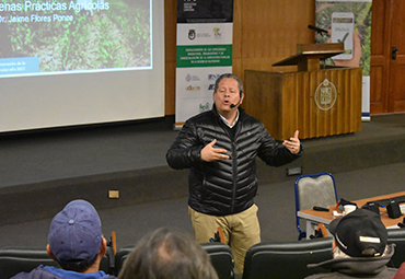 El Núcleo de Biotecnología de Curauma realiza seminario sobre Agricultura Familiar Campesina