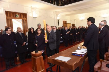 Rector en Claustro Pleno 2019: "Existen grandes desafíos para la construcción de la PUCV del centenario"