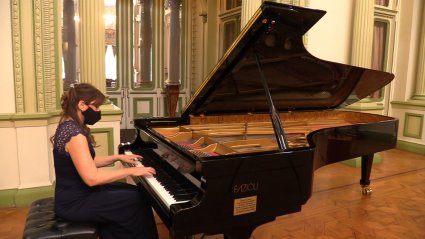 PUCV finalizó temporada musical con sonata de Beethoven