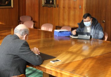 Vice Gran Canciller y rector PUCV se reúnen con nuevo Obispo de Valparaíso