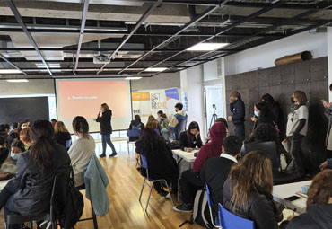 Se realizó el primer Día de la Innovación entre las Escuelas de Arquitectura y Diseño y Periodismo PUCV