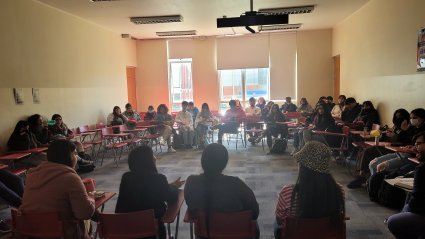 PACE PUCV realiza jornada en Escuela de Pedagogías PUCV