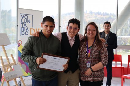 Con ceremonia de cierre finalizó intervención del Voluntariado de la PUCV en la Escuela Especial de Desarrollo Renacimiento de Quilpué