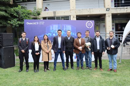 OTL y académicos PUCV exponen en feria tecnológica del SummIT 5G de la Región de Valparaíso