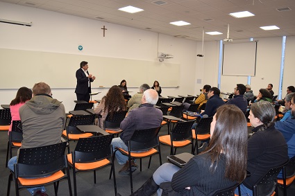 Candidatos a Capitular de la Facultad de Ciencias se encuentran en debate de campaña