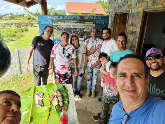 Escuela de Ciencias del Mar participa en curso de observación científica en Rapa Nui