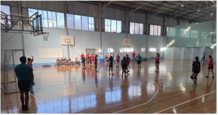 Exitoso campeonato de balonmano en nuestro gimnasio