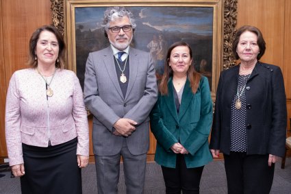 Profesora Claudia Poblete es la nueva integrante de la Academia Chilena de la Lengua