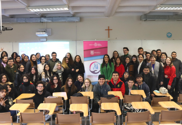 Programa Interdisciplinario sobre Infancia y Discapacidad desarrolla exitoso seminario sobre inclusión en la educación