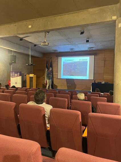 Facultad de Ciencias recibió Charla Internacional en la Semana Nacional de la Matemática