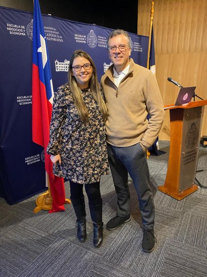 Liderazgo Femenino en los Negocios: Una experiencia en cadenas de suministro