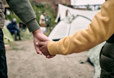 Profesionales de la Clínica Jurídica de Derecho PUCV participan en seminario sobre derecho aplicable a niños, niñas y adolescentes migrantes