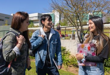 PUCV inicia programa de acompañamiento en salud mental, gestión de las emociones y estrategias para alcanzar metas